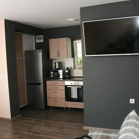 V7 Petite Maison Siófok