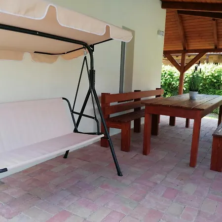 V7 Petite Maison Ferienhaus